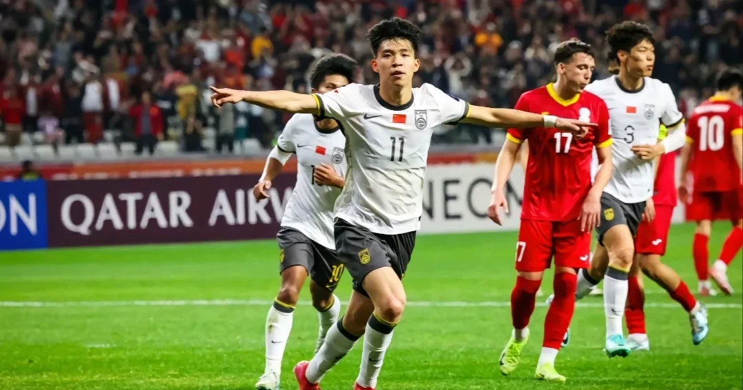 九游中国-欧洲杯比赛上，中国球员技压群雄