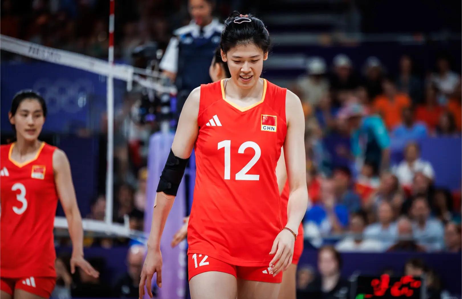 九游体育官方入口-塞尔维亚队逆袭成功，晋级下一阶段