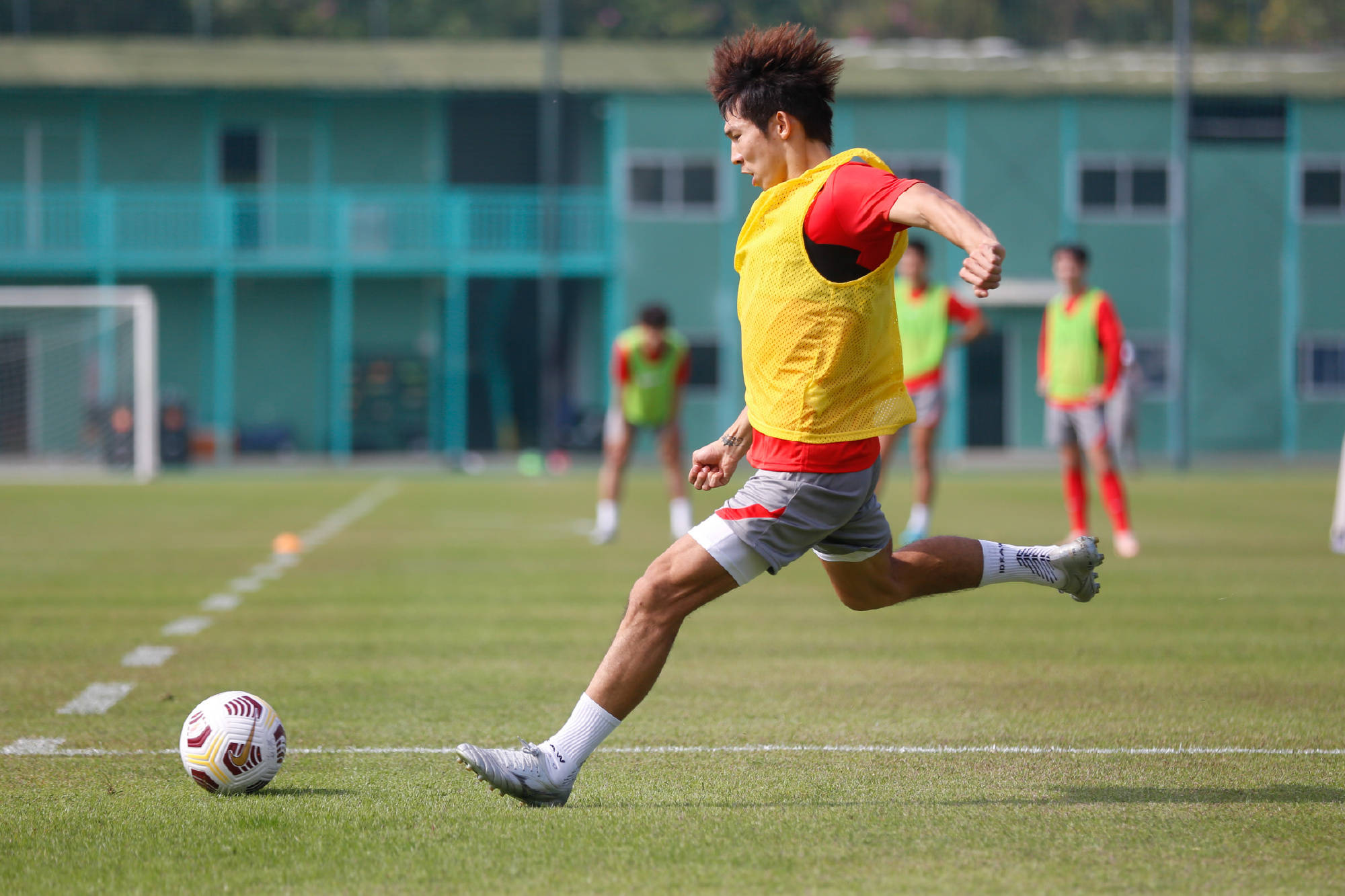 国家队青年队员蓄势待发，备战紧张的简单介绍