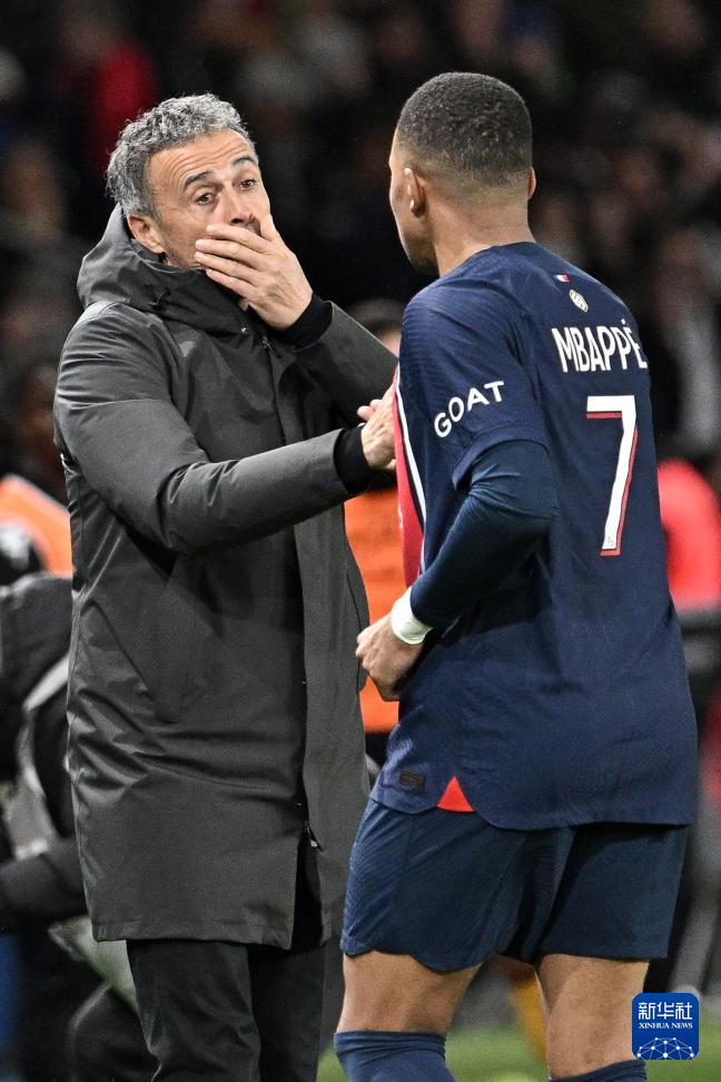 法国联赛战况激烈,梅斯队实力逐渐增强 法国联赛战况激烈,梅斯队实力逐渐增强