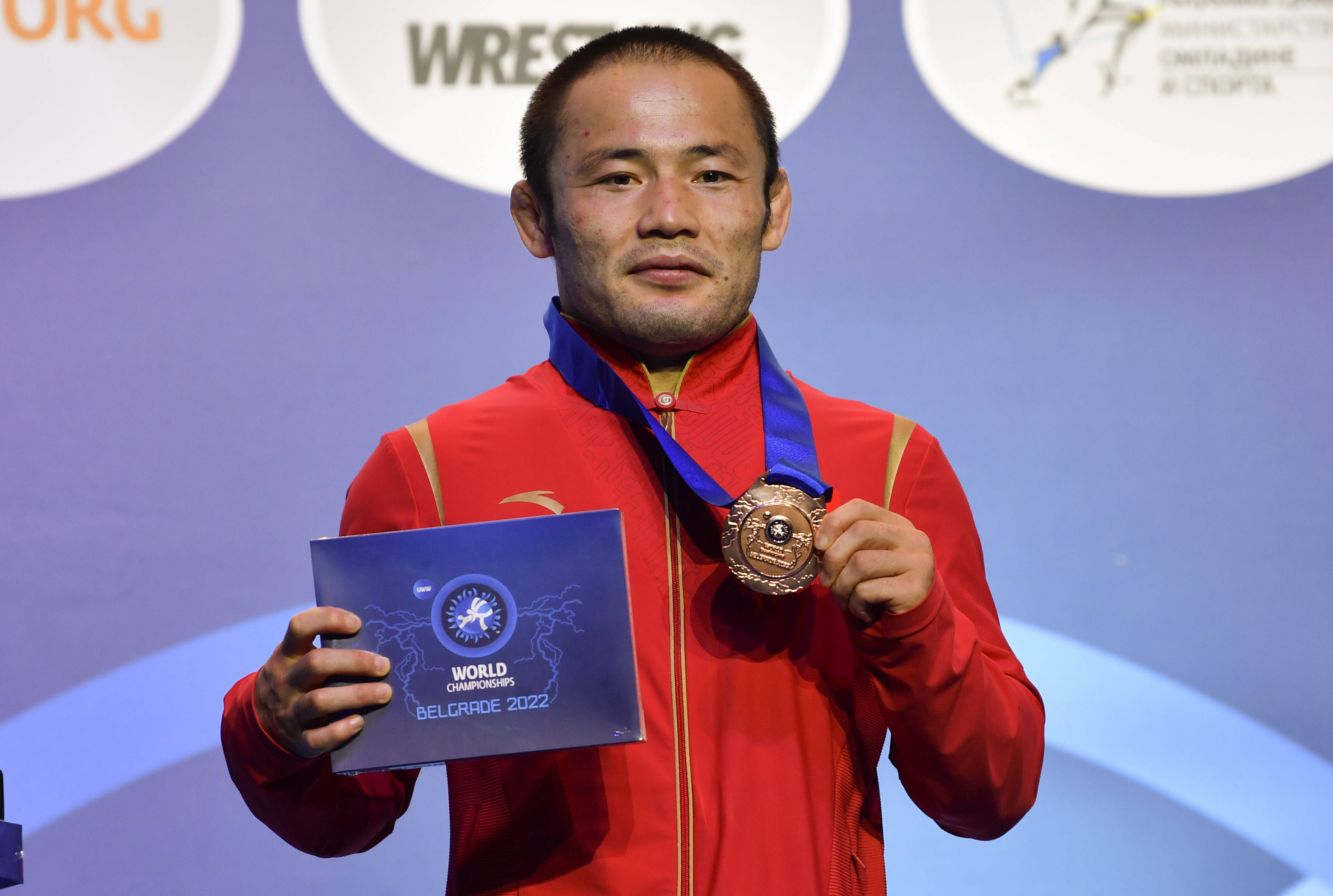 九游官网-吉尔吉斯斯坦选手刷新国内记录