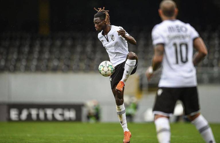 波尔图主场输马赛!欧洲强队闷平创新纪录 波尔图主场输马赛!欧洲强队闷平创新纪录