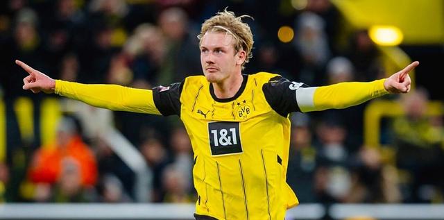 奥格斯堡客场击败法兰克福,豪取关键三分 奥格斯堡客场击败法兰克福,豪取关键三分