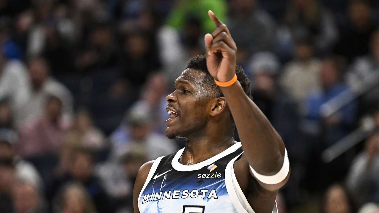 九游娱乐首页-爵士主场大胜篮网,戈贝尔表现抢眼