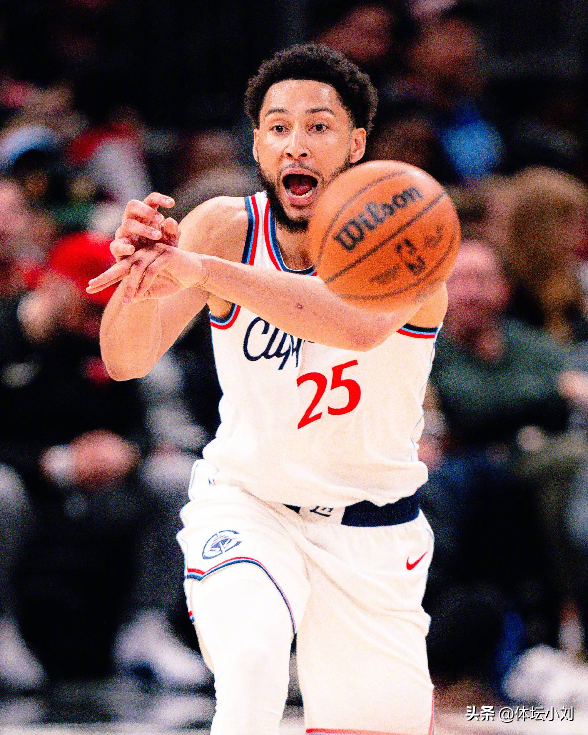 快船队挺进西部决赛,稳坐西部第二 快船队挺进西部决赛,稳坐西部第二