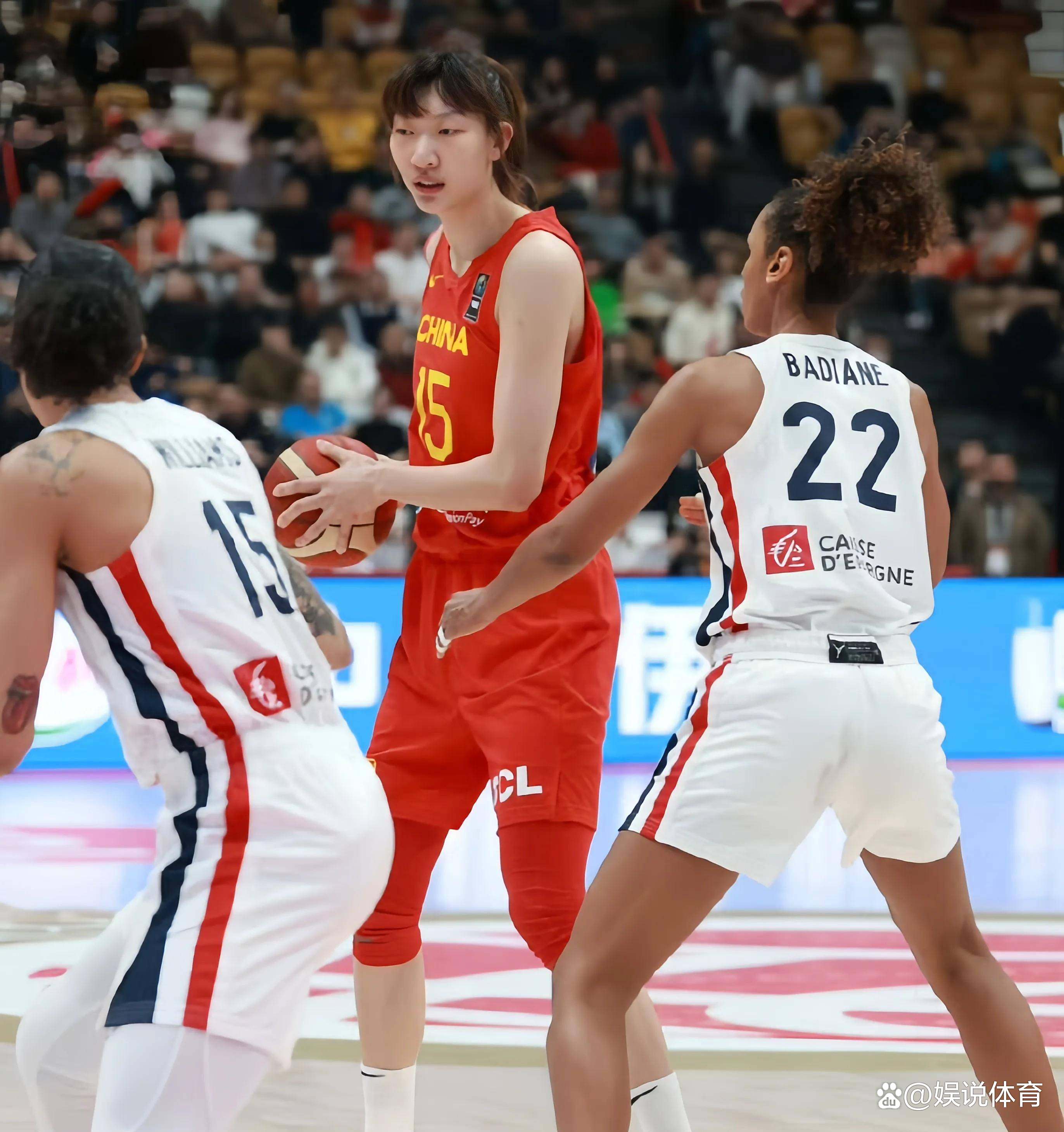 加拿大女篮惊险晋级半决赛,实力强劲 加拿大女篮惊险晋级半决赛,实力强劲