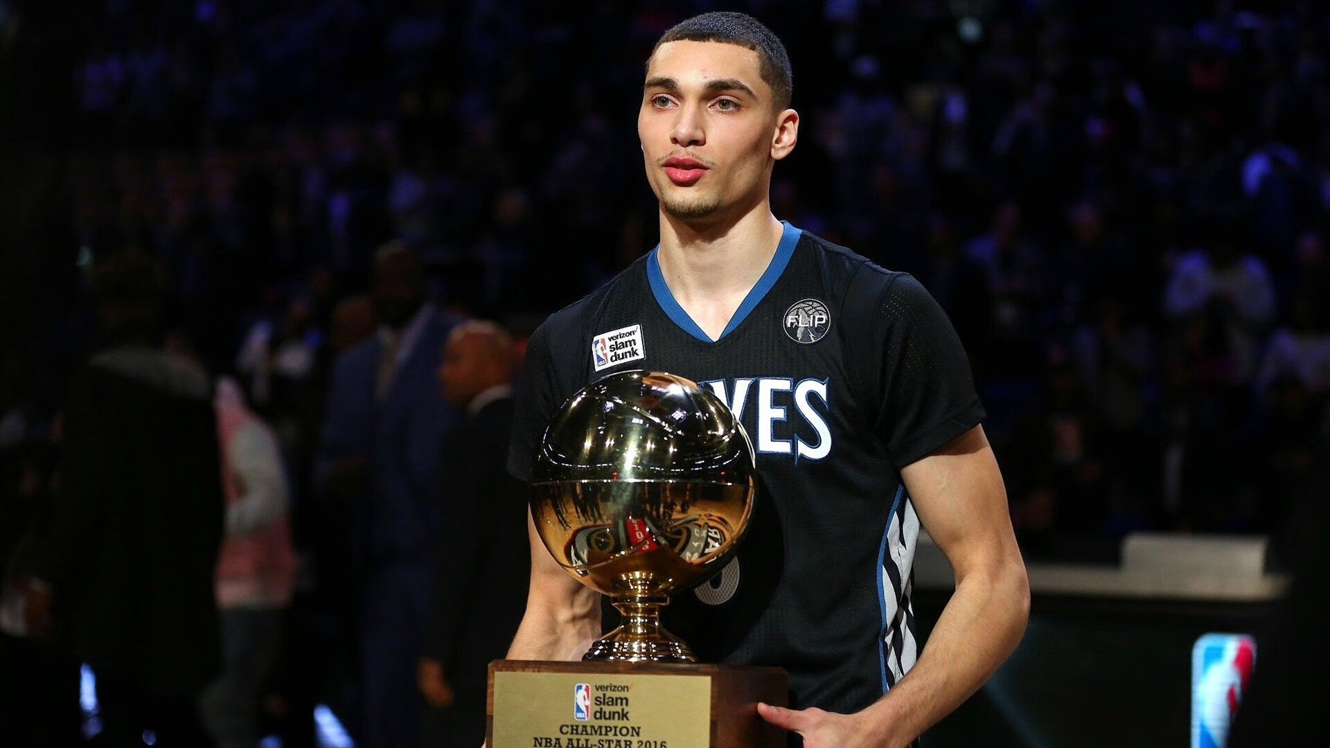 折叠时空,从山西翻盘活塞到2026莫兰特接管世界杯